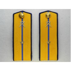 Погоны повседневные, МЛАДШИЙ ЛЕЙТЕНАНТ, Кавалерия, обр. 1943 г..